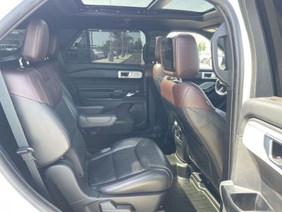 2022 Ford Explorer Platinum