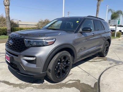2022 Ford Explorer ST-Line