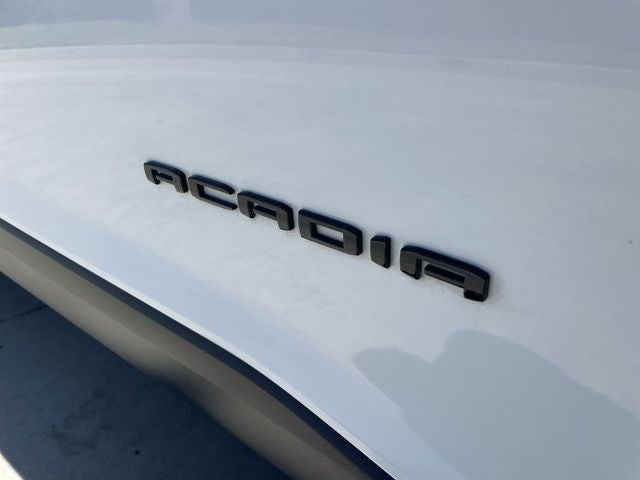 2023 GMC Acadia SLE