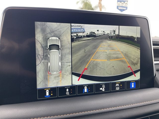 2024 GMC Yukon XL AT4