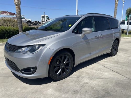 2018 Chrysler Pacifica Touring L Plus