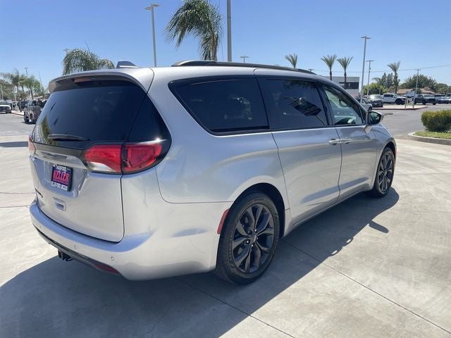 2018 Chrysler Pacifica Touring L Plus