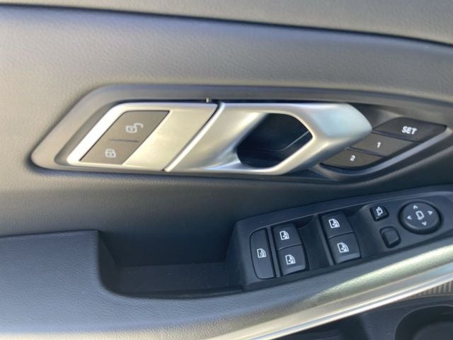 2023 BMW 3 Series 330e iPerformance