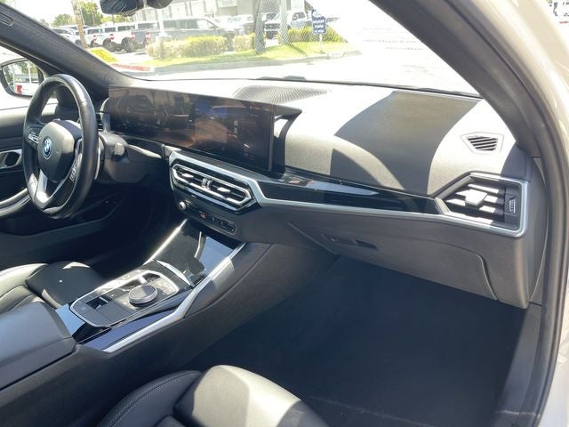 2023 BMW 3 Series 330e iPerformance