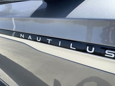 2024 Lincoln Nautilus Reserve