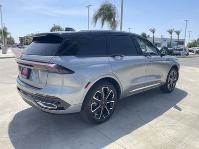 2024 Lincoln Nautilus Reserve