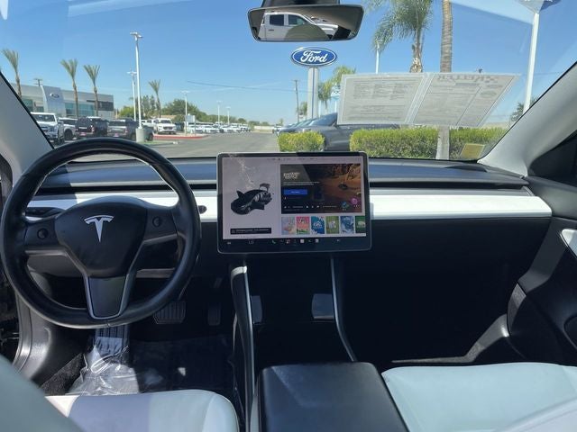 2019 Tesla Model 3 Mid Range