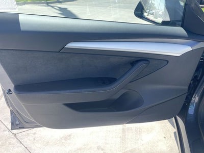 2023 Tesla Model 3 Performance