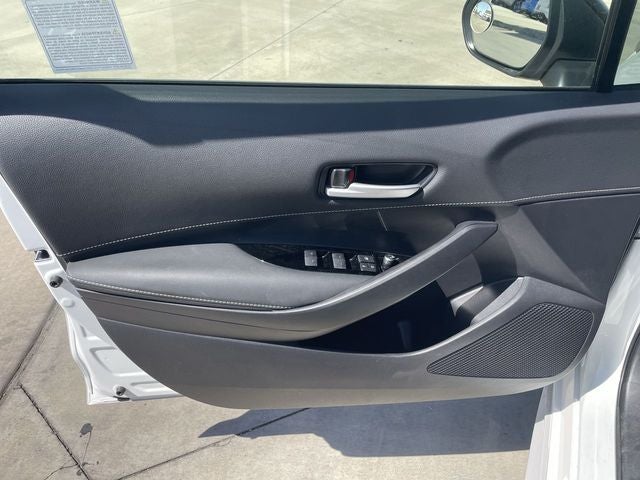 2021 Toyota Corolla Hatchback SE Nightshade Edition