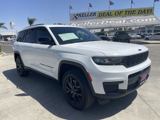 2025 Jeep Grand Cherokee L Altitude 4x4