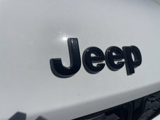 2025 Jeep Grand Cherokee L Altitude 4x4