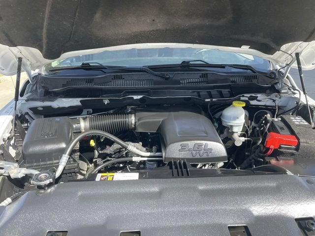 2024 RAM 1500 Classic SLT