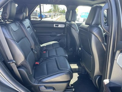 2020 Ford Explorer ST