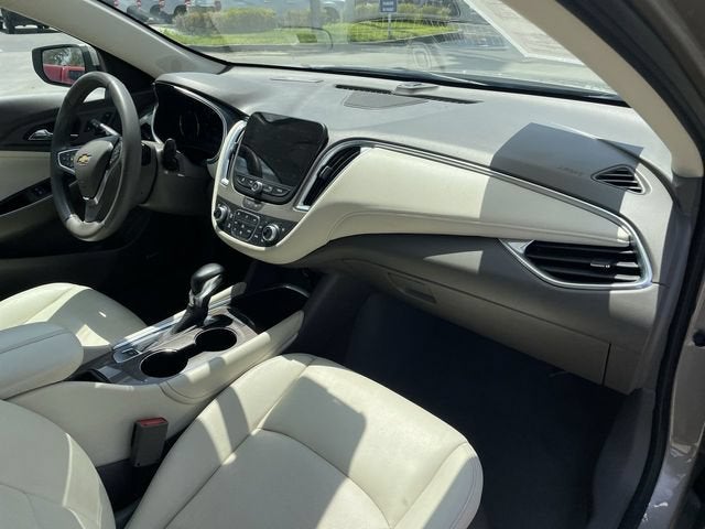 2024 Chevrolet Malibu 2LT