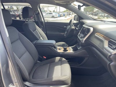 2022 GMC Acadia SLE