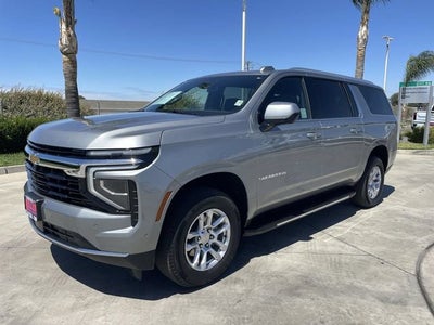 2025 Chevrolet Suburban LS