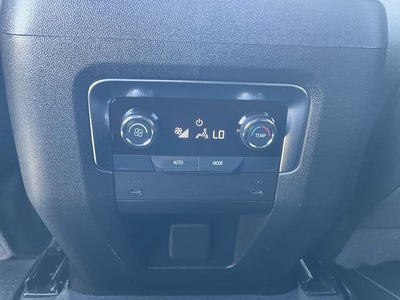 2025 Chevrolet Suburban LS