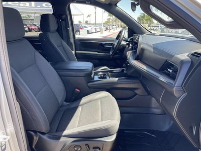 2025 Chevrolet Suburban LS