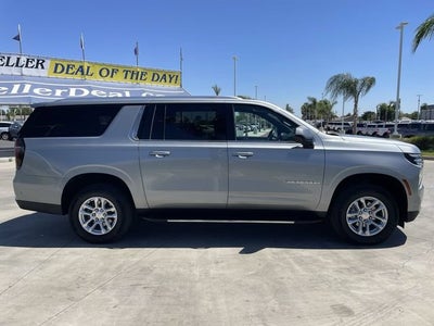 2025 Chevrolet Suburban LS