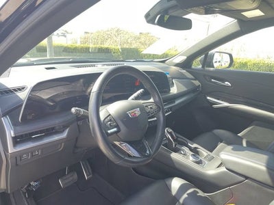 2024 Cadillac XT4 Sport