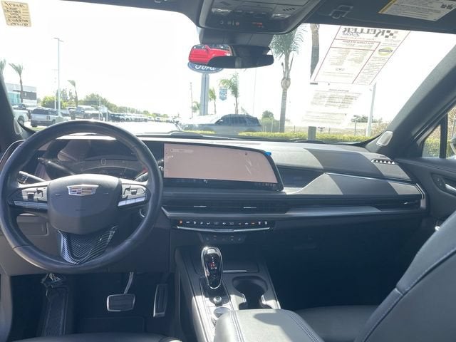 2024 Cadillac XT4 Sport