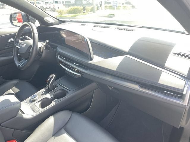 2024 Cadillac XT4 Sport