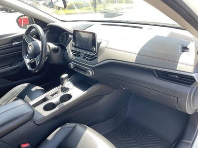 2021 Nissan Altima 2.5 SR