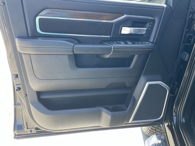 2022 RAM 2500 Laramie Mega Cab 4x4 6'4" Box
