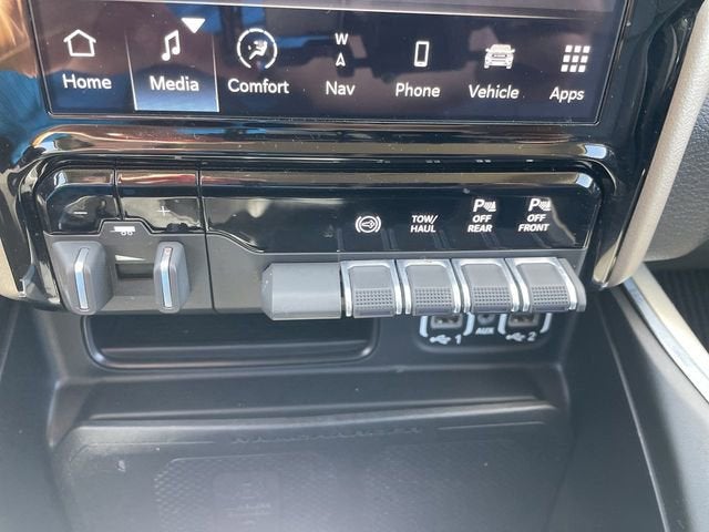 2022 RAM 2500 Laramie Mega Cab 4x4 6'4" Box