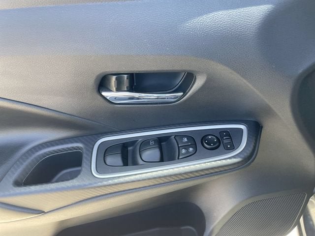 2024 Nissan Versa SR