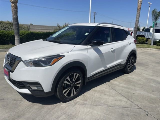 2020 Nissan Kicks SR Xtronic CVT
