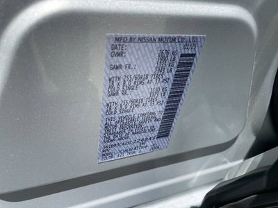 2025 Nissan Pathfinder SL