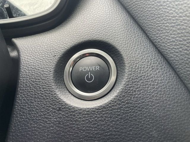 2025 Toyota Corolla Hybrid SE