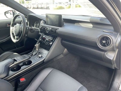 2025 Lexus IS 300 F SPORT Design