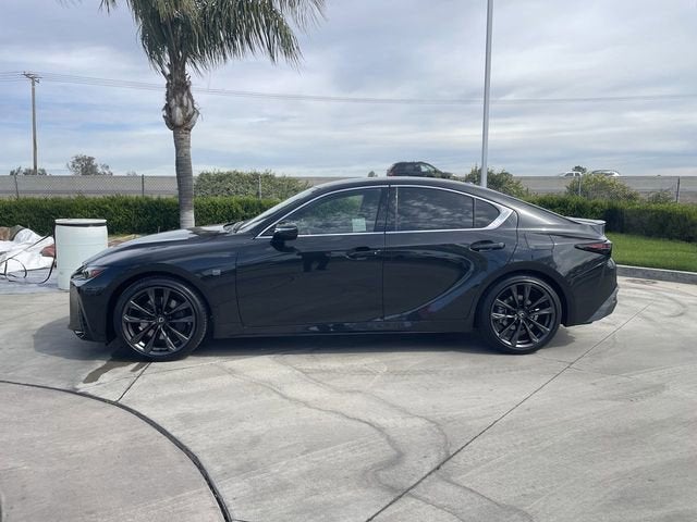 2025 Lexus IS 300 F SPORT Design