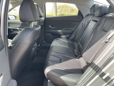 2025 Hyundai Elantra Limited