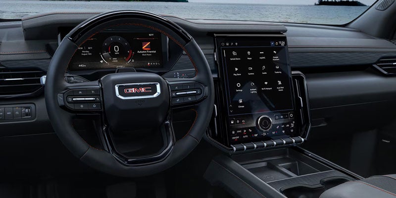 2026 GMC Acadia touchscreen and connectivity technology
